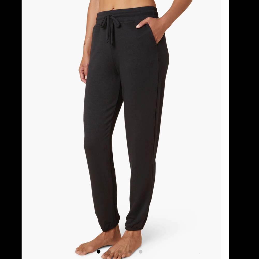 Beyond Yoga Weekender Pant